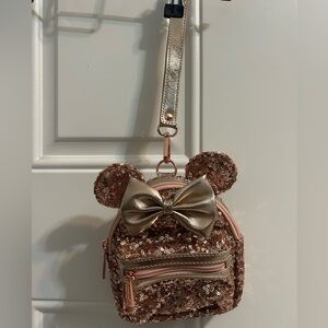 Loungefly Gold Sequin Minnie Mouse Wristlet